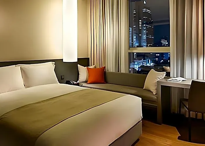 Shilla Gangnam Yeoksam 4*